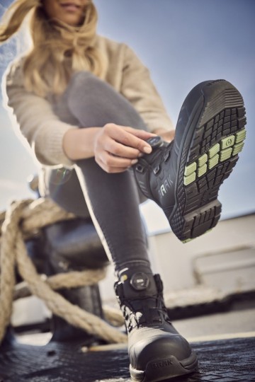 Baak alessia s3s zwart groen met boa sluiting 35 t1 4