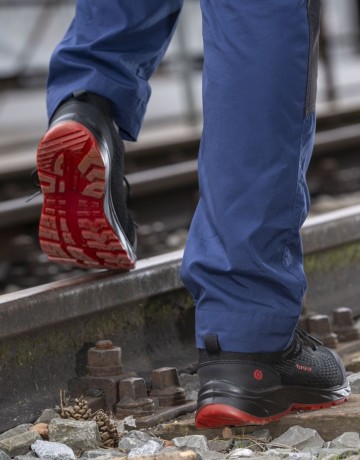 Baak pio s1ps zwart rood 38 t m 481 6