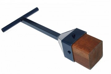 Stamper met houten blok De Wit