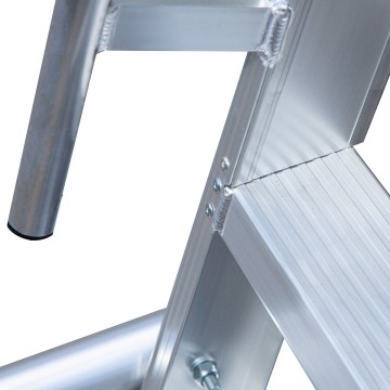 Mobiele magazijntrap easy 4 t m 12 treden1 0